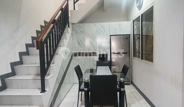 Dijual. Rumah Metro Permata 1 Lantai 1.5 SHM 2