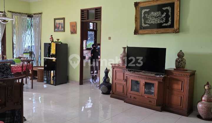 Dijual. Rumah & Pavilion Bagus Bintaro SHM