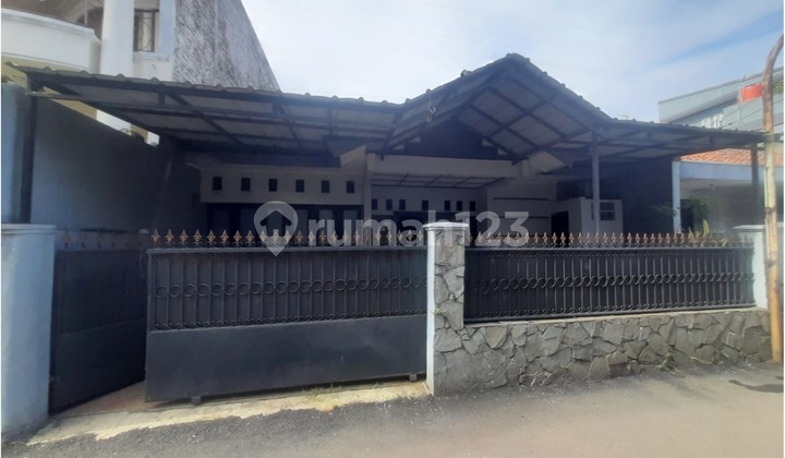 Affordable Ready-to-Occupy House in Riung Cisaranten Kidul, Gedebage