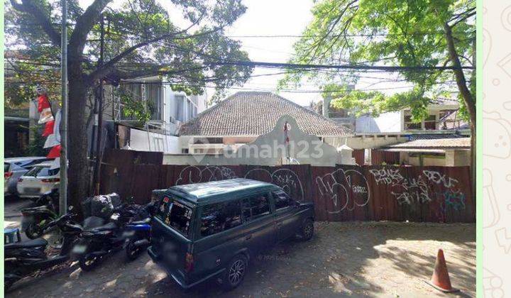 Jual Rumah Hitung Tanah . Cocok Buat Usaha Resto .  1