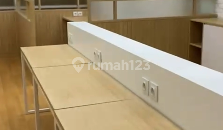 Sell Office Space in the Best Business Location in West Jakarta Sell Office Space in the Best Business Location in West Jakarta