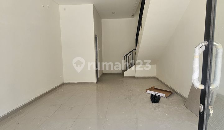 Disewakan Ruko Sorrento West. Brand New 