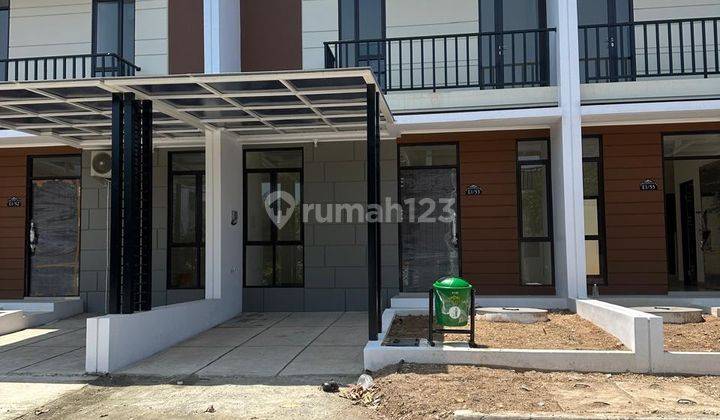 Rumah 2 Lantai Milik Pribadi. Grahayana Karawang 2