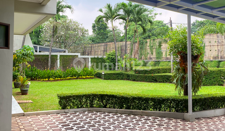 Jervois Park Plot 21 House: A Tranquil Residence in the City Center Jervois Park Plot 21 House: A Tranquil Residence in the City Center