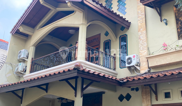 Rumah Luas + Interior Keren = Hidup Praktis Tanpa Drama