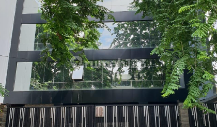 Miliki Gedung Kantor Siap Pakai 7 Lantai di Tanah Abang