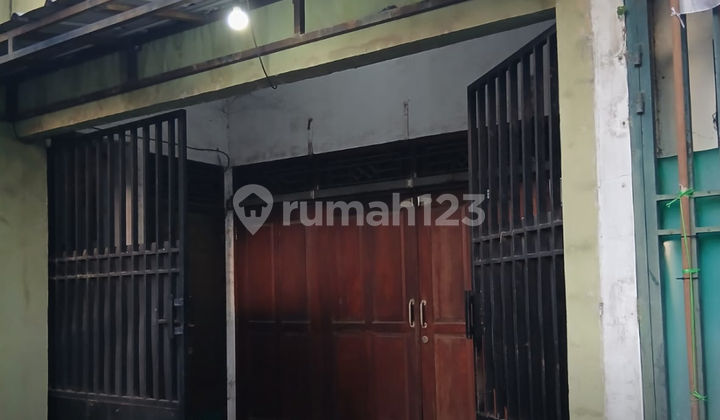 Rumah Luas 4 Kamar di Jatiasih, Bekasi: Ideal untuk Keluarga Rumah Luas 4 Kamar di Jatiasih, Bekasi: Ideal untuk Keluarga