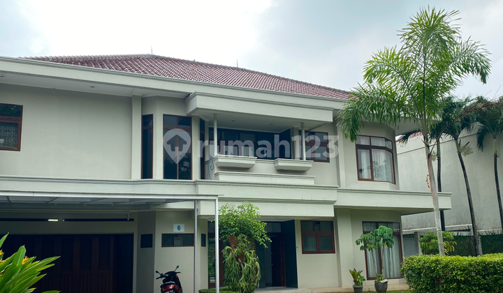 Jervois Park Plot 21 House: A Tranquil Residence in the City Center Jervois Park Plot 21 House: A Tranquil Residence in the City Center