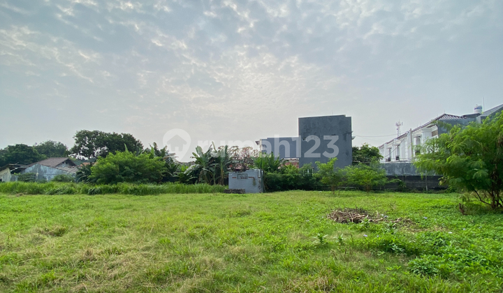 Ada Dua Pilihan: Jadi Pemilik Proyek, Atau Jadi Pembeli Produknya Ada Dua Pilihan: Jadi Pemilik Proyek, Atau Jadi Pembeli Produknya