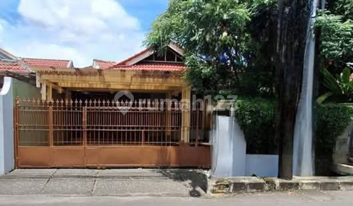 Rumah Siap Huni Dalam Komplek di Lebak Bulus Jakarta Selatan