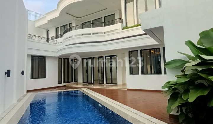 Rumah Mewah Full Renov di Lokasi Strategis Permata Hijau 2