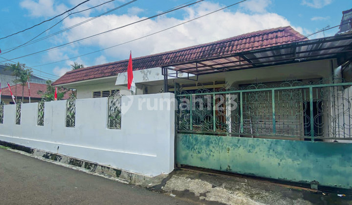 Rumah Classic Strategis Siap Huni Tanah Kusir Jakarta Selatan Rumah Classic Strategis Siap Huni Tanah Kusir Jakarta Selatan