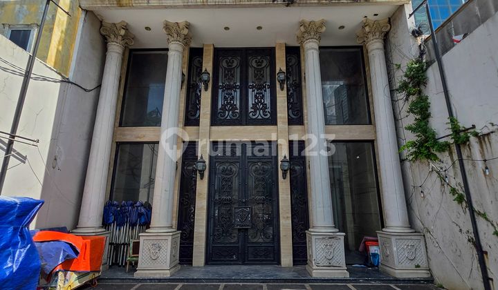 Sell Fast 7-Storey Office Building in Prime Location Central Jakarta