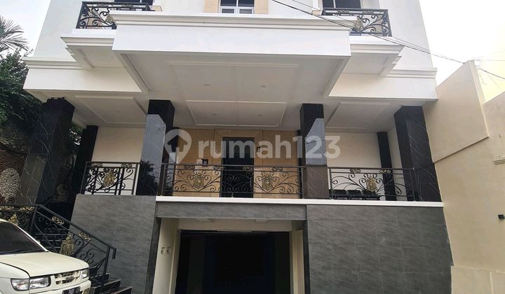 Dijual Kost Kosan Mewah Di daerah Cipete Jakarta Selatan Dijual Kost Kosan Mewah Di daerah Cipete Jakarta Selatan