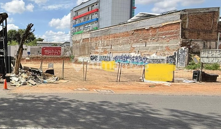 TANAH KOMERSIAL BISA BANGUN 10 LANTAI DI ARTERI PERMATA HIJAU