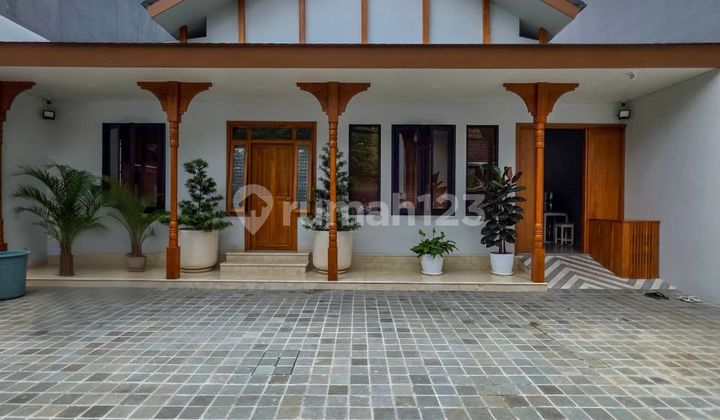 Bangunan Baru Cocok untuk Kantor di Lokasi Strategis Kebayoran Baru