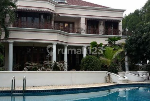 Large House with a Strategic Location in Cilandak, South Jakarta 2