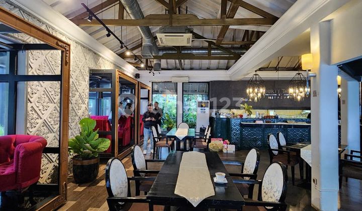 DEGAN RESTAURANT PADEL COURT SUPER STRATEGIC AND CLASSY LOCATION FOR EXPATRIATES