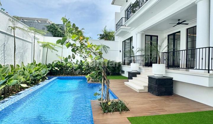 RUMAH BARU TROPICAL MODERN DENGAN POOL DAN PRIVATE LIFT BY ORKANDA DI KEMANG