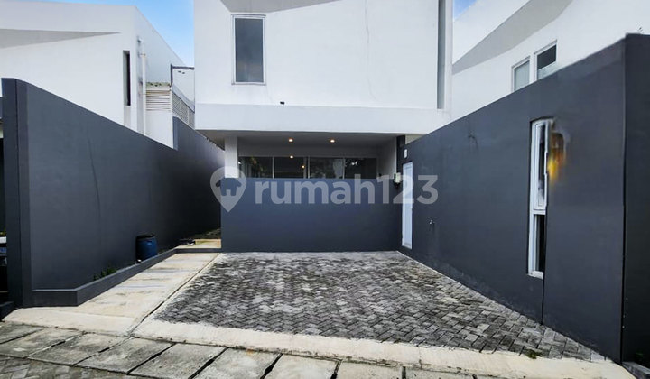 RUMAH BRAND NEW DESIGN MODERN KARYA ANDRA MATIN DI LEBAK BULUS