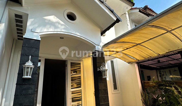 Rumah Siap Huni Dalam Komplek di Lebak Bulus Jakarta Selatan