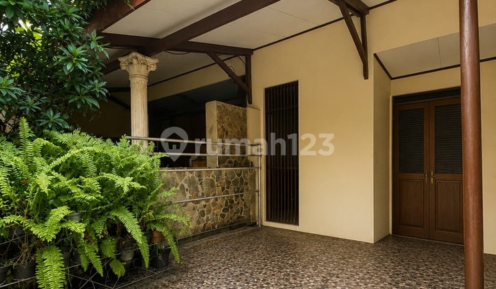 Rumah Cipete Lokasi Tenang dan Strategis