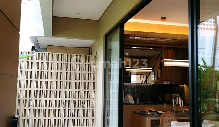 Rumah Nempel Dengan Bsd 2