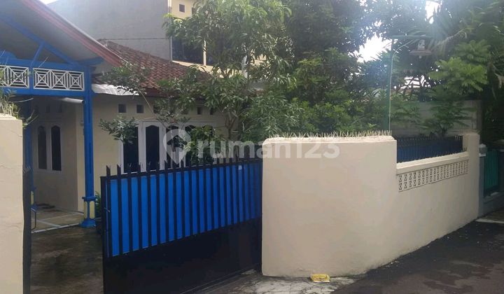 Disewa Rumah Dekat Rekreasi Chivily
