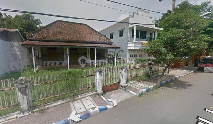 Disewakan Tempat & Rumah Usaha di Tengah Kota Pasuruan, dekat Alun-alun Cocok untuk Kopitiam, Cafe, Retail store, dll 1