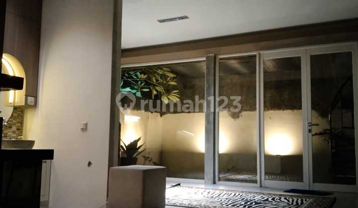 Dijual Rumah Baru Renov Minimalis FULL FURNISH Siap Huni Terawat di Citra Harmoni dekat dengan Superindo, Area Industri, Trosobo, Griya Samudra Asri, Krian - Taman, McD, Waru 2