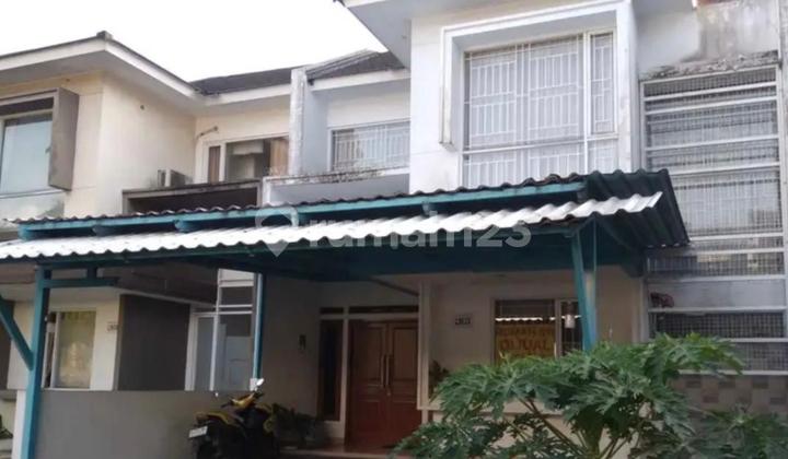 Rumah 2 Lantai Luas 144 SHM Siap Huni Semi Furnished