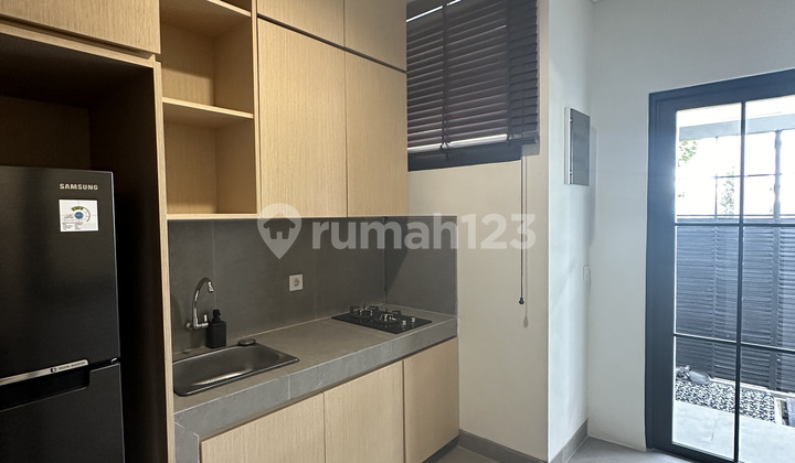 Hold Unit Now! Premium Elite House in Bsd City! 2