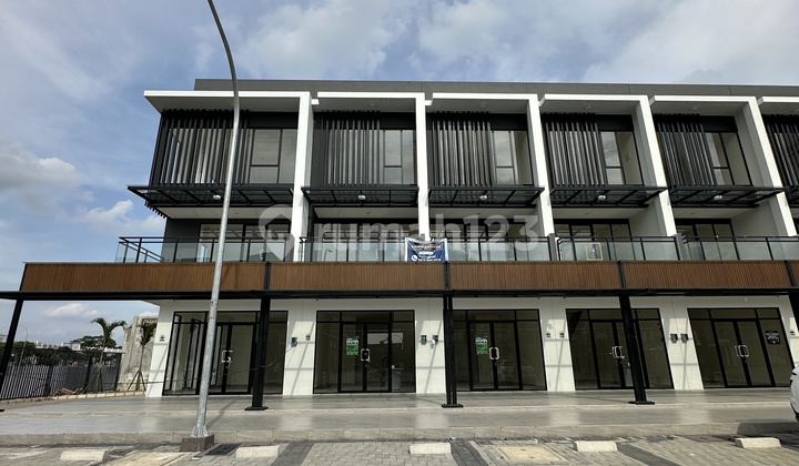 Termurah Jual Cepat Ruko Hampton Promenade 3 Lantai Alfresco Hadap Jalan Langsung 2