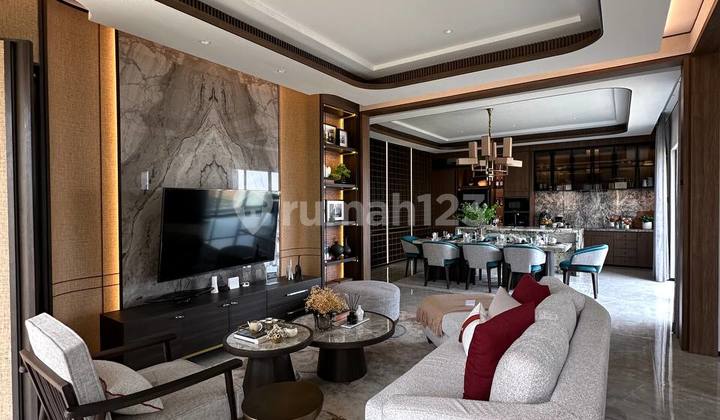 Rumah Modern Mewah 3 Lantai Lokasi Persis Depan Mall Eastvara! Rumah Modern Mewah 3 Lantai Lokasi Persis Depan Mall Eastvara!