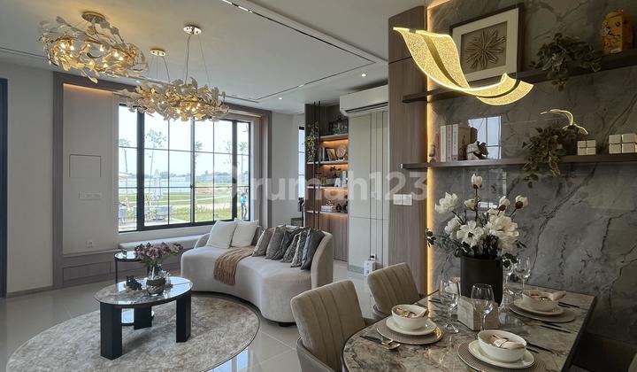 Rumah Baru Premium Lebar 7 Selangkah ke Stasiun & Tol! Rumah Baru Premium Lebar 7 Selangkah ke Stasiun & Tol!