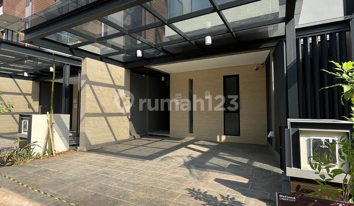 Wow! Rumah Mewah Cluster South Tressor Metland Puri Jakarta Barat 2