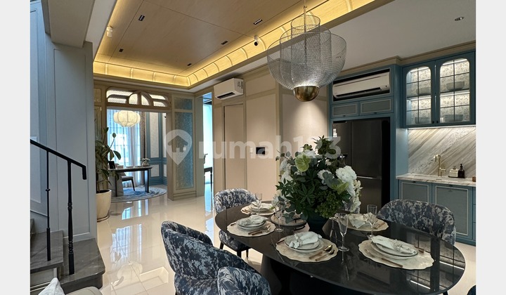 Cantik Banget!Rumah 3 Lantai Luas 120 Lokasi Emas Gading Serpong! 2