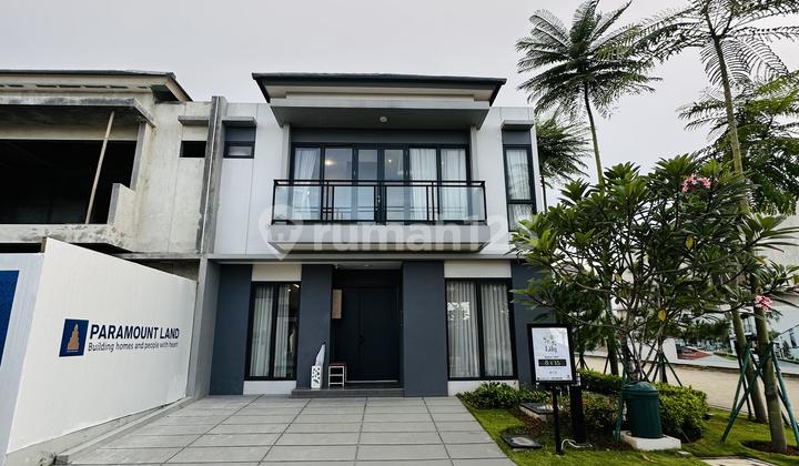 Hunian Nyaman 2 Lantaidengan Master Bedroom yang Luas!