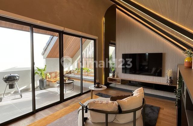 Ready Stock! Rumah 3 Lantai Sudah SHM Dekat Kampus UMN