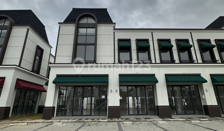 Ruko Panjang Termurah 2 Lantai Siap Pakai! Ruko Panjang Termurah 2 Lantai Siap Pakai!