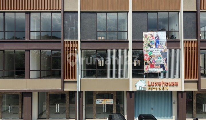 Ruko 3 Lantai Lokasi Premium Siap Pakai Digading Serpong!