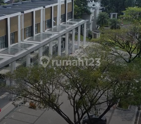 Menteng Studio Loft: Business Ready, Street-Facing on Main GS Road.