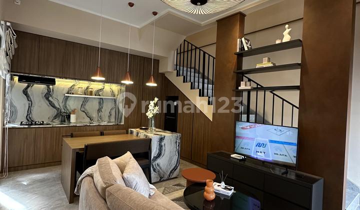 10 Menit ke Ikea & Binus! Rumah 2 Lantai di Alam Sutera 2