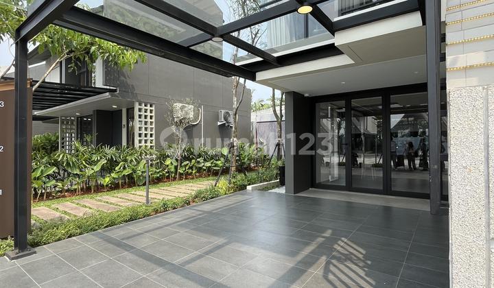 Rumah Under 1 M 3 Lantai Lokasi Nempel Gading Serpong! 2