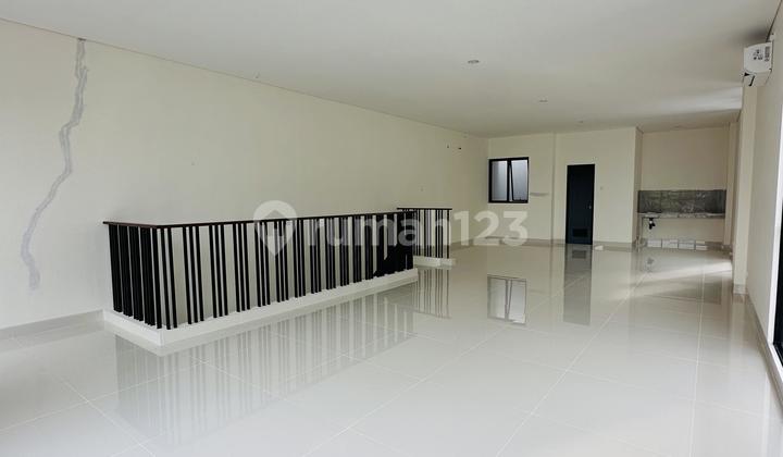Golden Location Gading Serpong! Latest Pasadena Shophouse Only 3 M-An! 2