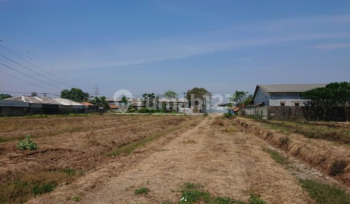 JUAL CEPAT! Tanah Kosong Pinggir Jalan Raya Dekat Bandara Soetta