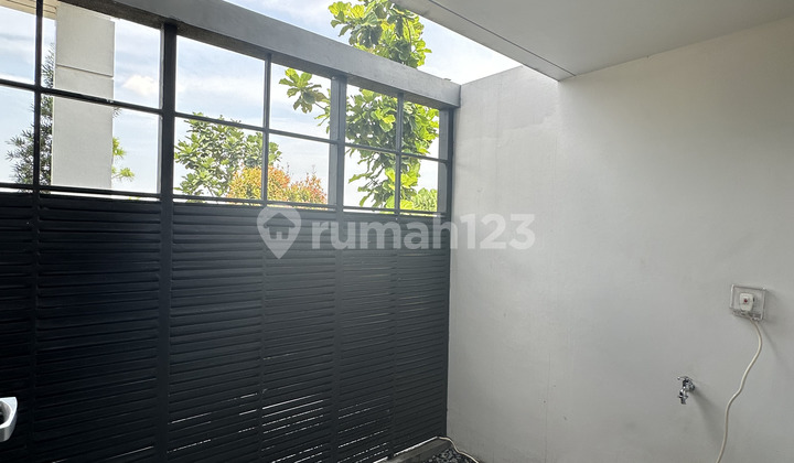 Rumah Sultan 3 Lantai Cluster Armont BSD City 2