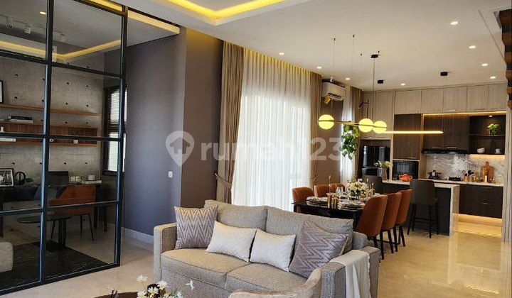 Rumah 3 Lantai Sertifikat SHM BSD City Dekat Kampus Prasmul dan Mall Aeon BSD Rumah 3 Lantai Sertifikat SHM BSD City Dekat Kampus Prasmul dan Mall Aeon BSD