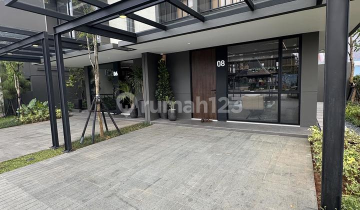 Compact Functional 3-Storey House with 4 Bedrooms! 2