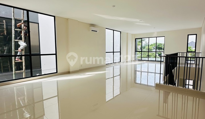 Investasi Bisnis Menjanjikan Ruko 3 Lantai di Area Premium Gs!